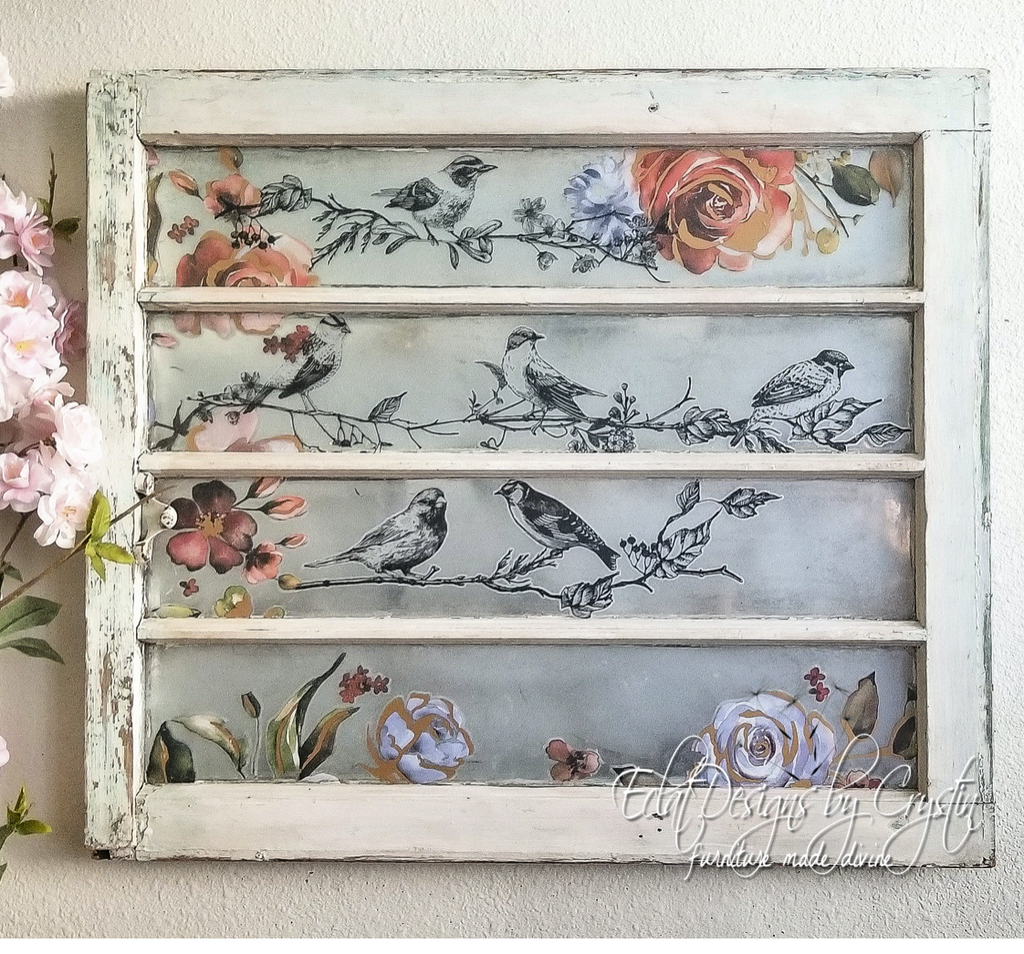 BIRDS & BERRIES