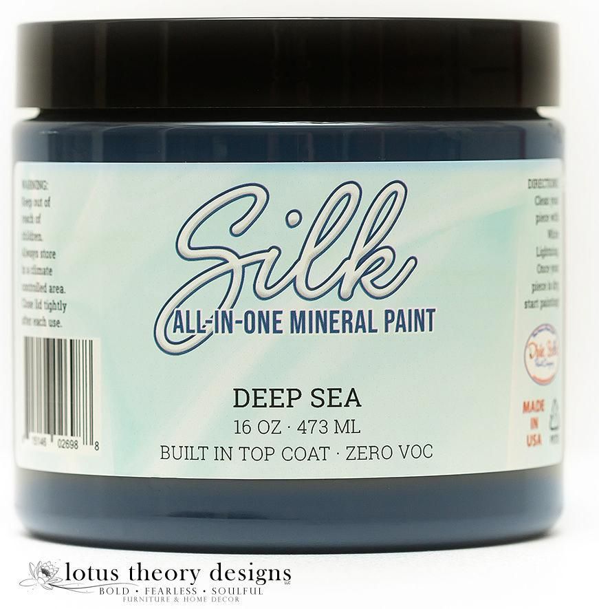 DEEP SEA Silk All-In-One Mineral Paint, 473ml, Dixie Belle Paint