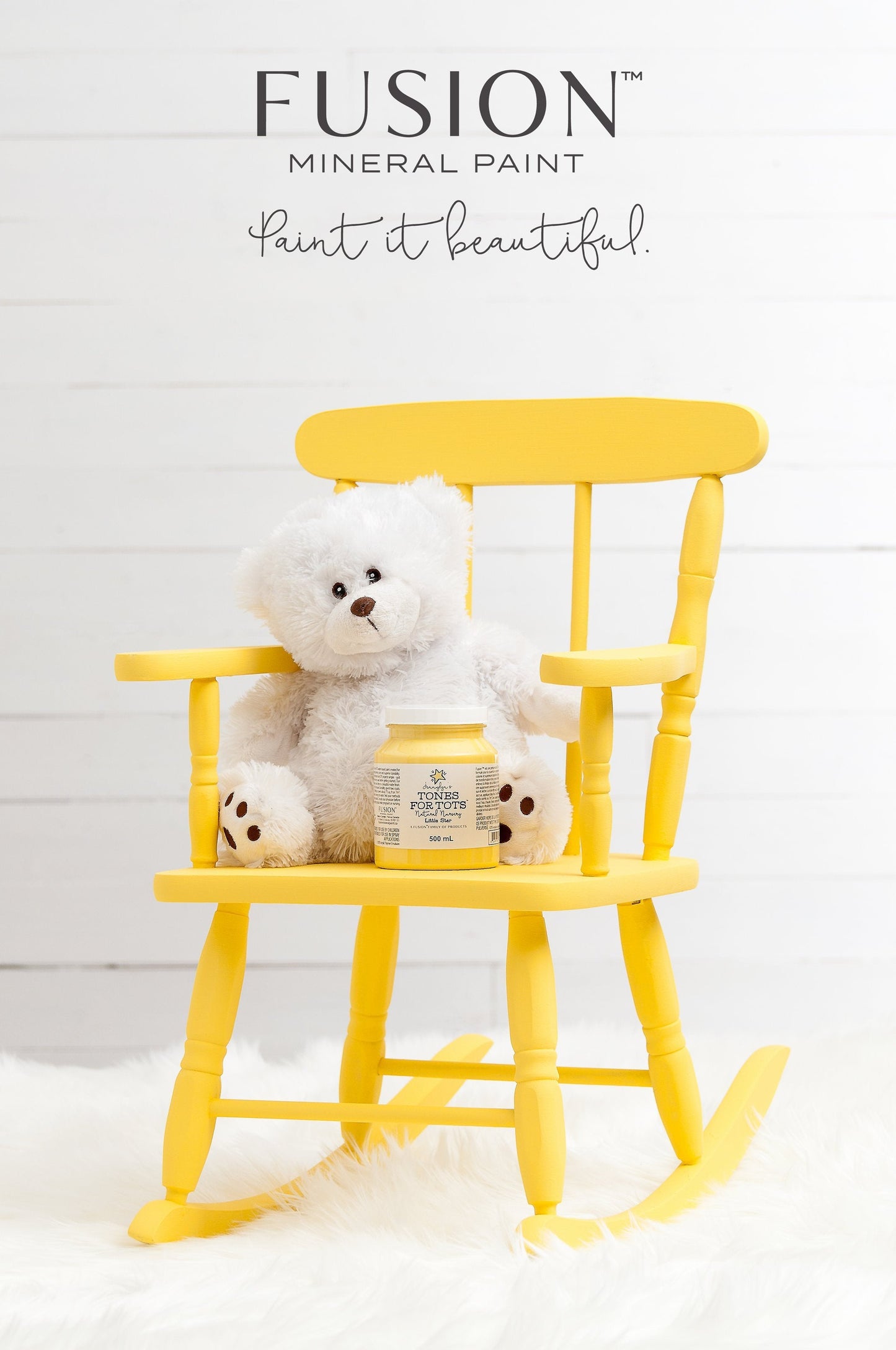 This punchy yellow adds a large dose of sunshine to any piece. This great pop of colour is as vibrant as a summer day, and quickly becomes the centre of attention.