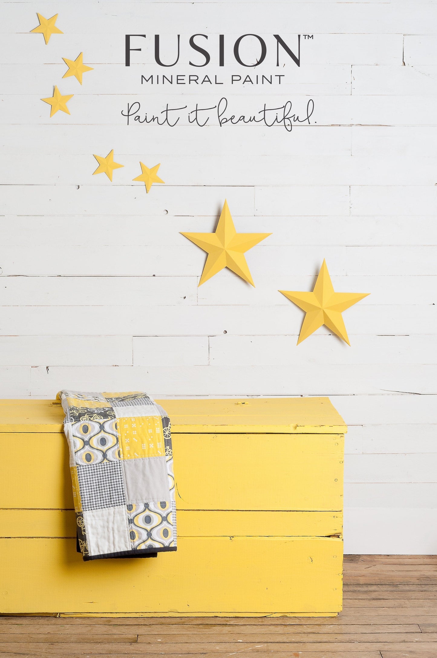 This punchy yellow adds a large dose of sunshine to any piece. This great pop of colour is as vibrant as a summer day, and quickly becomes the centre of attention.