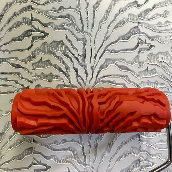 Decorative Art Roller with Handle - TIGER SKIN