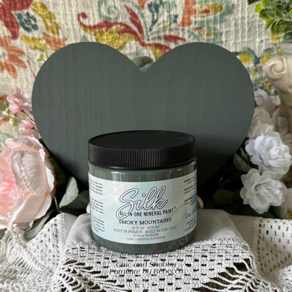 Smoky Mountain - Silk All-In-One Mineral Paint - 118ml - 473ml Dixie Belle Paint