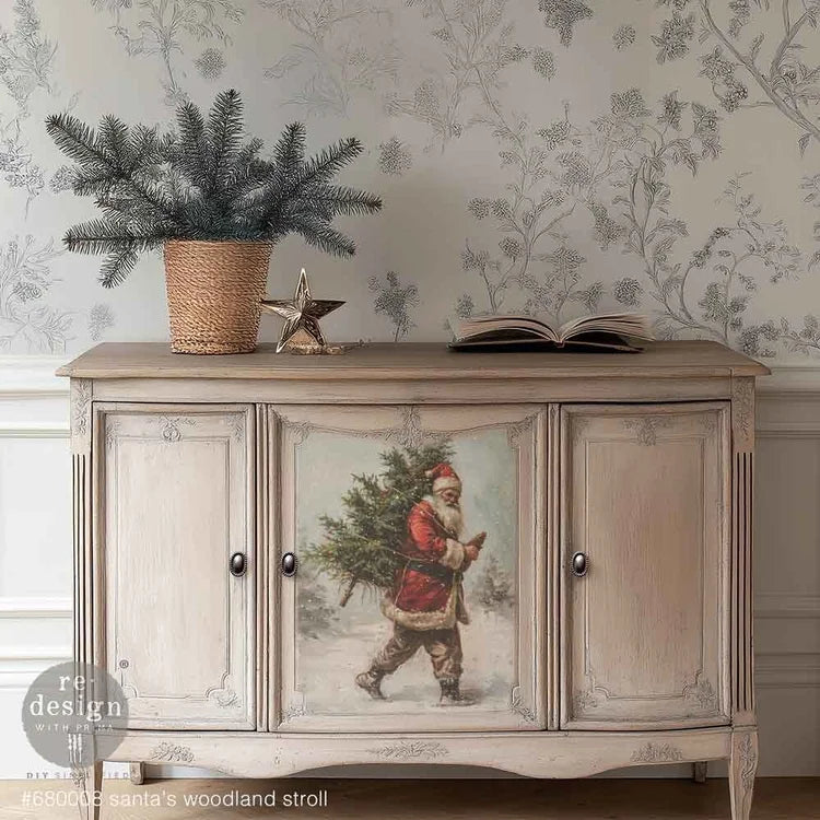 Santa's Woodland Stroll