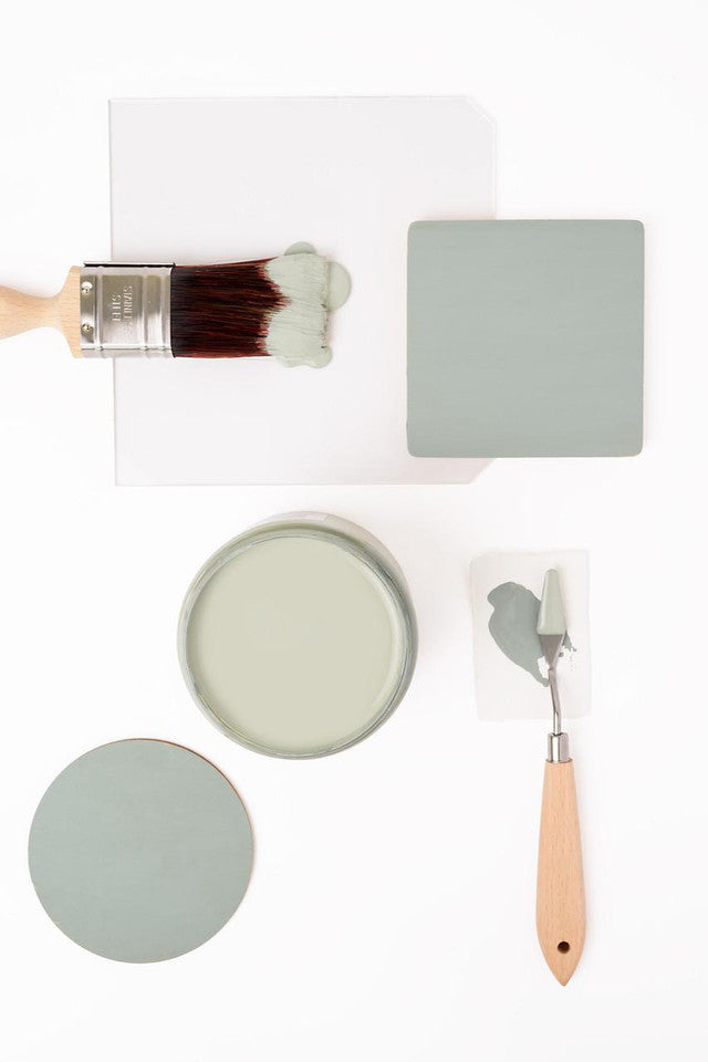 Oxford Fog Silk All-In-One Mineral Paint - 118ml  - 473ml - Dixie Belle Paint